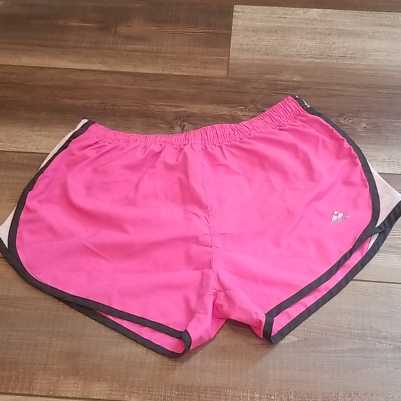 APEX pink athletic shorts 😍 - Picture 2 of 10